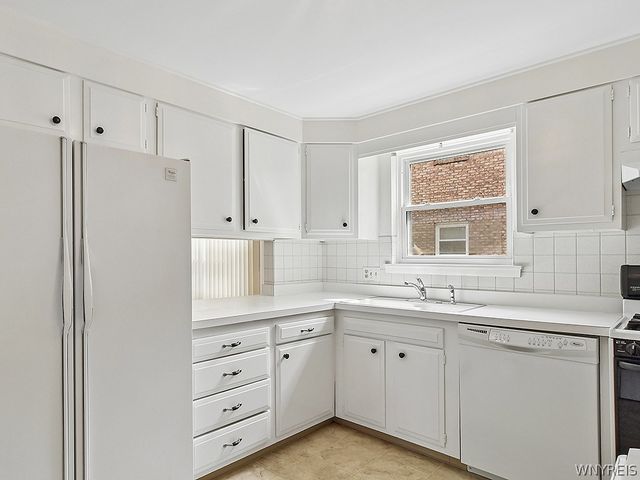 72 A Old Lyme Drive 1, Amherst, NY 14221