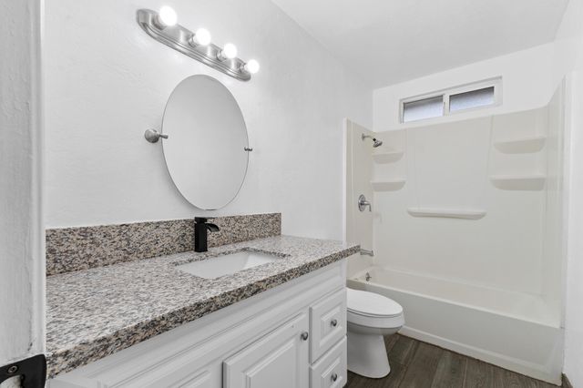 25681 Hypericum Street, Visalia, CA 93292