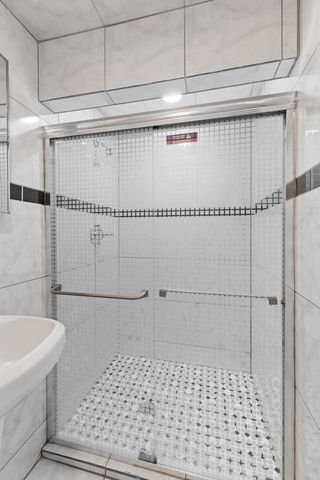 25681 Hypericum Street, Visalia, CA 93292