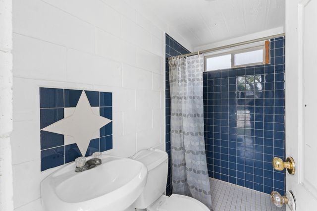 25681 Hypericum Street, Visalia, CA 93292