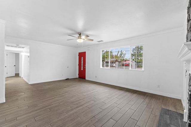 25681 Hypericum Street, Visalia, CA 93292