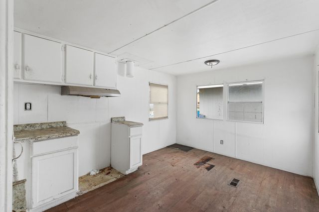 25681 Hypericum Street, Visalia, CA 93292