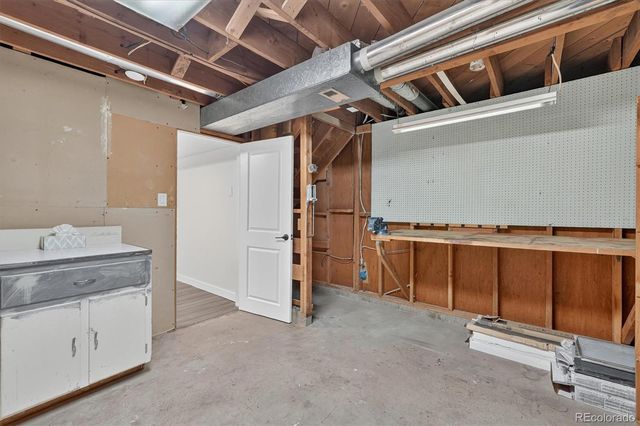 10775 W 68th Avenue, Arvada, CO 80004