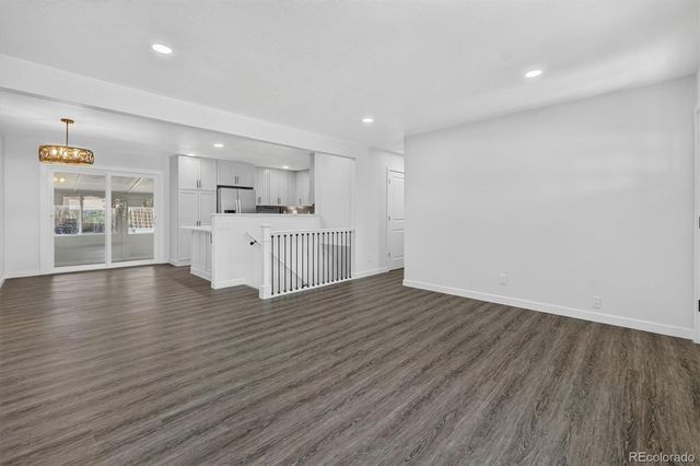 10775 W 68th Avenue, Arvada, CO 80004