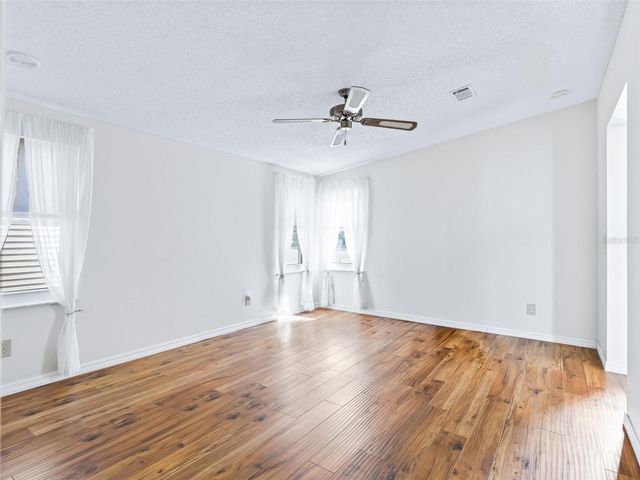 920 SAINT ANDREWS BOULEVARD, The Villages, FL 32159