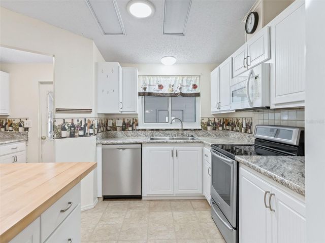 920 SAINT ANDREWS BOULEVARD, The Villages, FL 32159