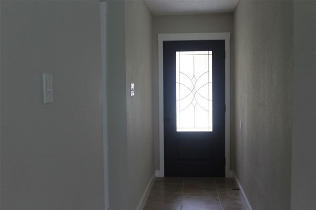 4920 Deerwood Circle, Baytown, TX 77521