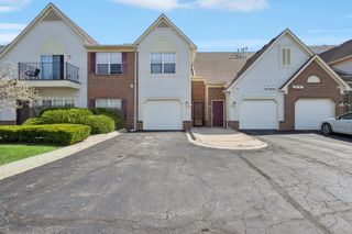 9631 Lakeside Drive 68, Ypsilanti Twp, MI 48197
