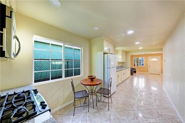 8622 S Fir Avenue, Los Angeles, CA 90002