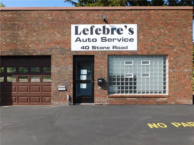 40 Stone Road, Greece, NY 14616