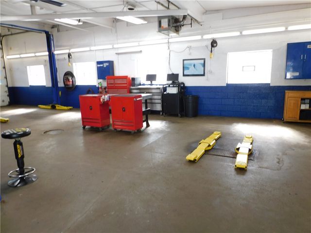 40 Stone Road, Greece, NY 14616