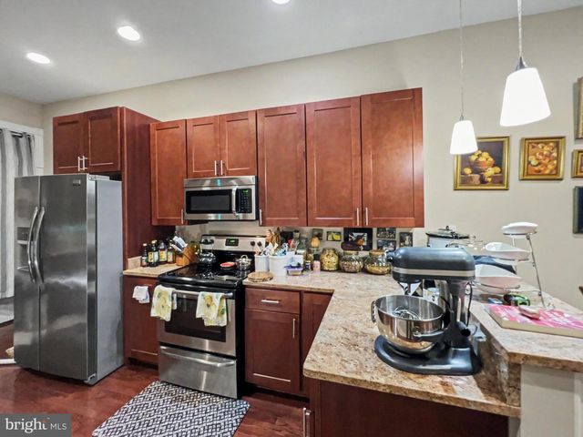 1610 N BROADWAY N, Baltimore, MD 21213