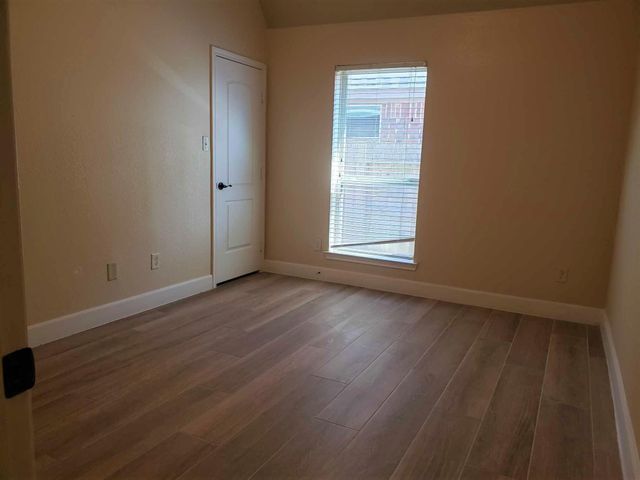 5927 Bristol Path Lane, Sugar Land, TX 77479