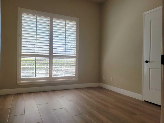 5927 Bristol Path Lane, Sugar Land, TX 77479