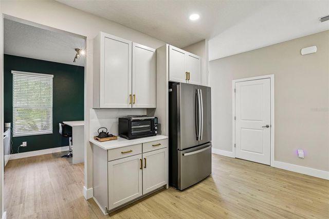 11886 FICTION AVENUE, Orlando, FL 32832