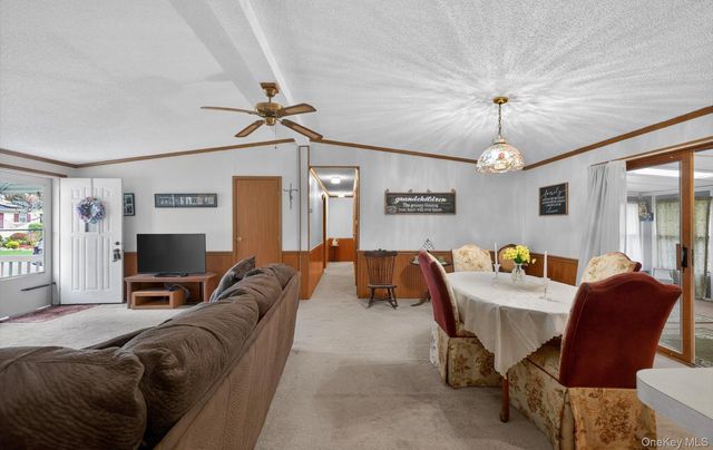 638 Fresh Pond Avenue 375, Calverton, NY 11933