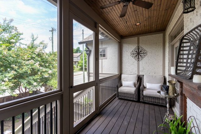 2720 W Linden Ave, Nashville, TN 37212