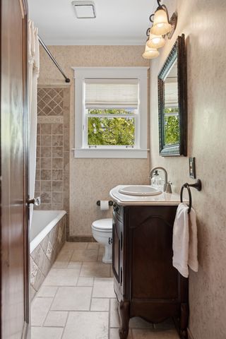 2720 W Linden Ave, Nashville, TN 37212