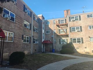 11123 66 Avenue A, Forest Hills, NY 11375