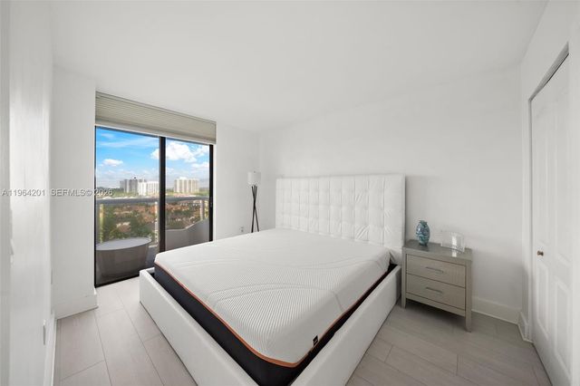 20505 E Country Club Drive 1232, Aventura, FL 33180