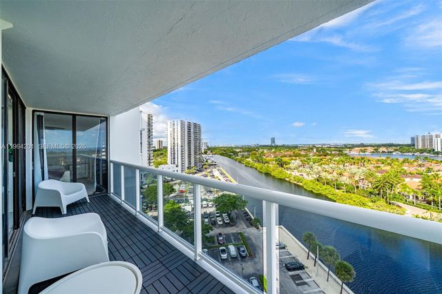 20505 E Country Club Drive 1232, Aventura, FL 33180