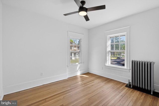 302 BELLEVUE AVE, Trenton, NJ 08618
