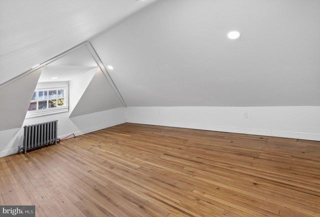 302 BELLEVUE AVE, Trenton, NJ 08618