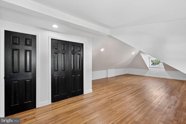 302 BELLEVUE AVE, Trenton, NJ 08618