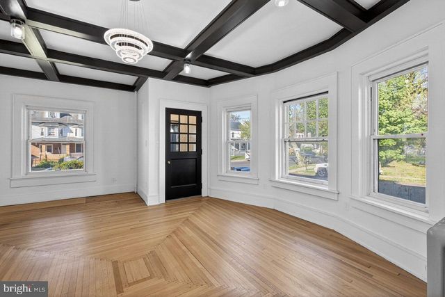 302 BELLEVUE AVE, Trenton, NJ 08618