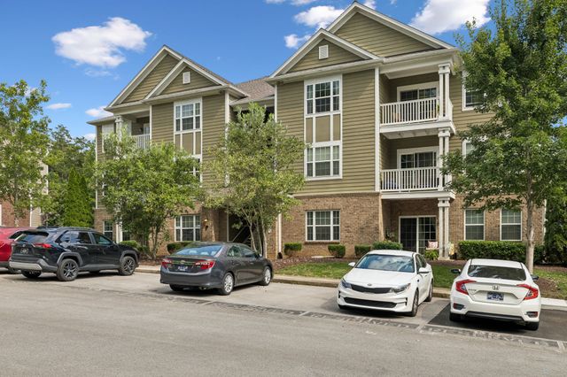 8601 Peckham Ln Unit 5, Antioch, TN 37013