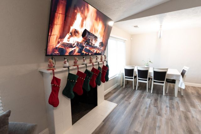 4860 E Amherst Avenue, Fresno, CA 93703