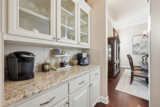 100 Waterfall Court, Colleyville, TX 76034