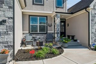 8112 NW 90th Street, Kansas City, MO 64153