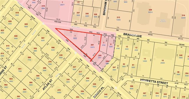 1039 Douglas Avenue, Providence, RI 02904