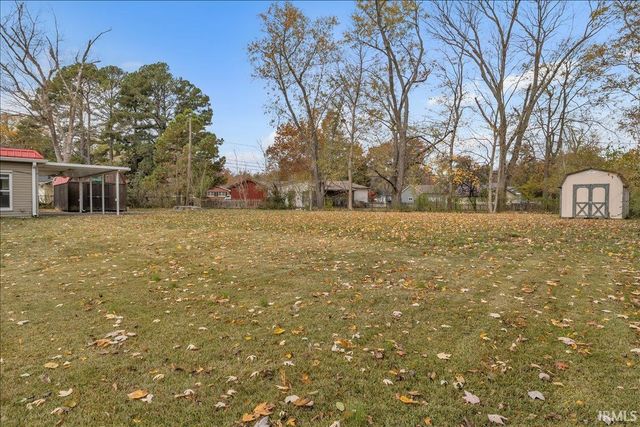 3024 Cottage Drive, Evansville, IN 47711