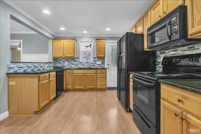 3024 Cottage Drive, Evansville, IN 47711