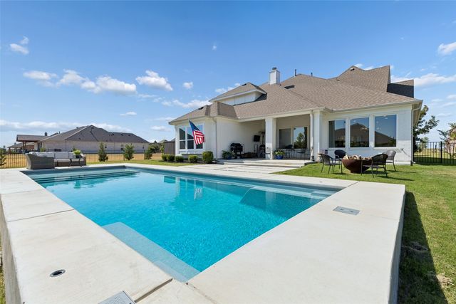 1818 Turtle Creek Lane, Gunter, TX 75058