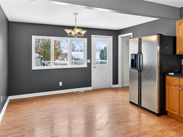 95 Summit Street, Perinton, NY 14450