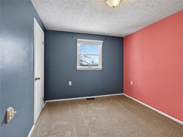 95 Summit Street, Perinton, NY 14450