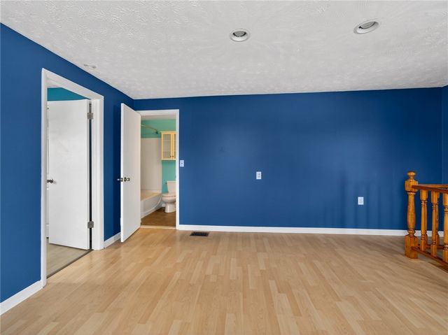 95 Summit Street, Perinton, NY 14450