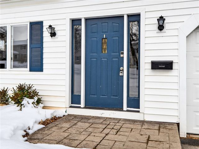 95 Summit Street, Perinton, NY 14450