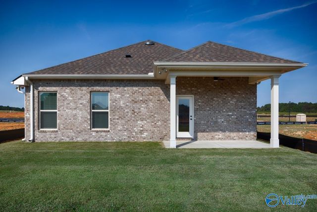 17718 Chenin Blanc Place, Athens, AL 35613