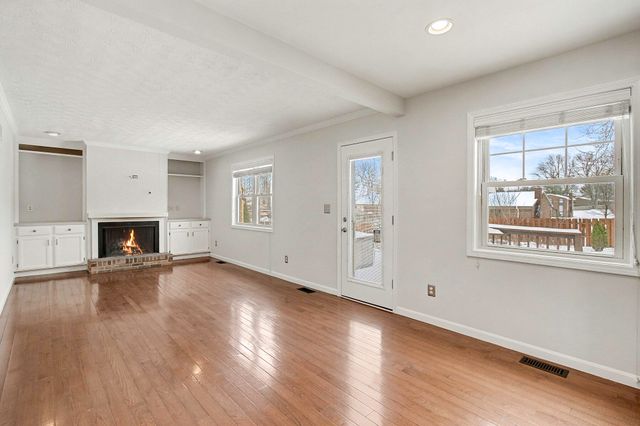 804 Deena Drive, Villa Hills, KY 41017