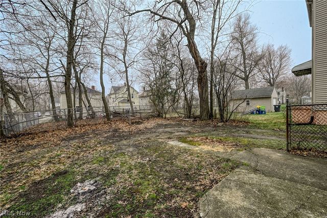 914 Delia Avenue, Akron, OH 44320