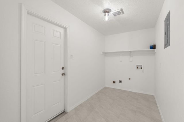 13200 ORIENTE Avenue NE, Albuquerque, NM 87123