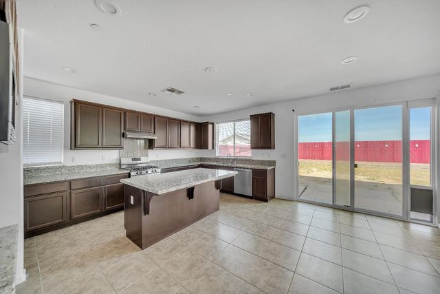 4637 Zoe Ave, Keyes, CA 95328