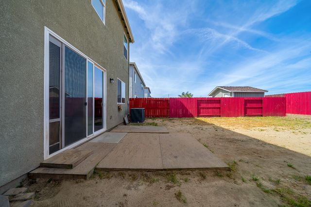 4637 Zoe Ave, Keyes, CA 95328