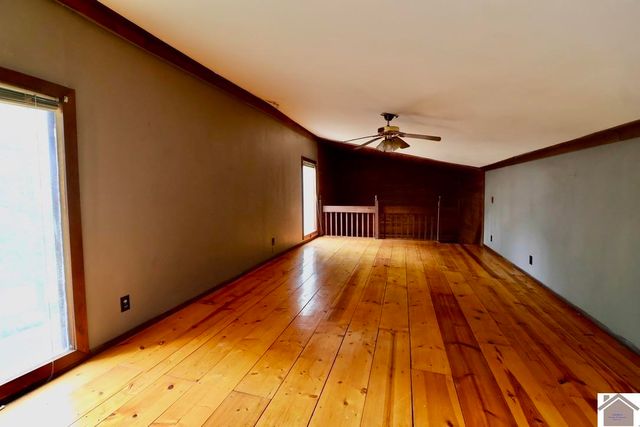 124 dustin rd, Kuttawa, KY 42055