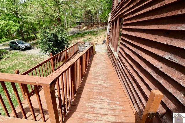124 dustin rd, Kuttawa, KY 42055