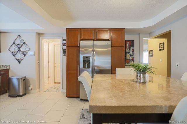 28821 Lund Avenue, Warren, MI 48093